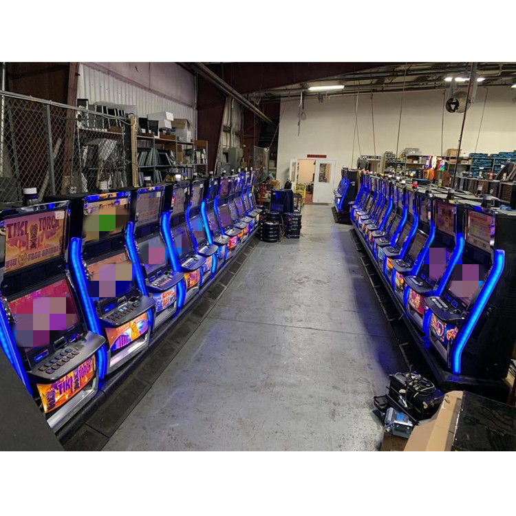 Color robusto 110V/220V del negro de Arcade Skill Game Cabinets Thickened
